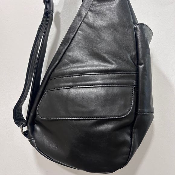 AmeriBag | Leather sling shoulder bag - Picture 14 of 16